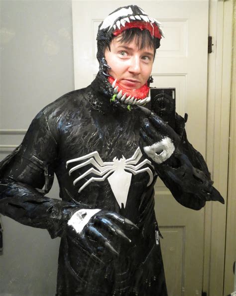 put on venom