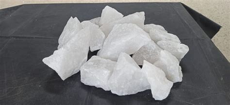 quartz lumps