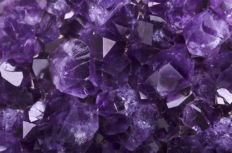 quartz purple rocks