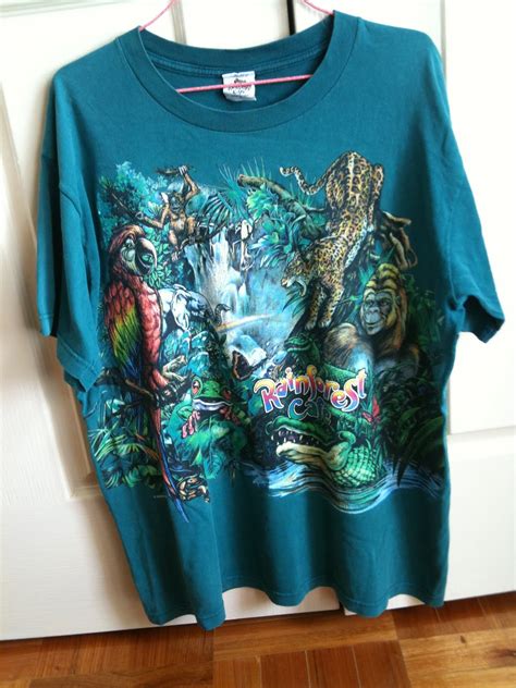 rainforest cafe t shirt