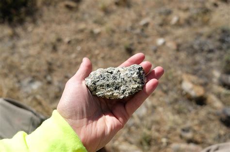 rare earth minerals found in wyoming