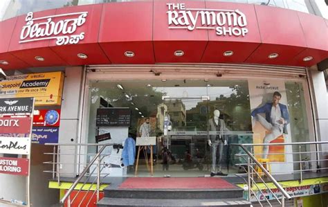 raymond showroom near me