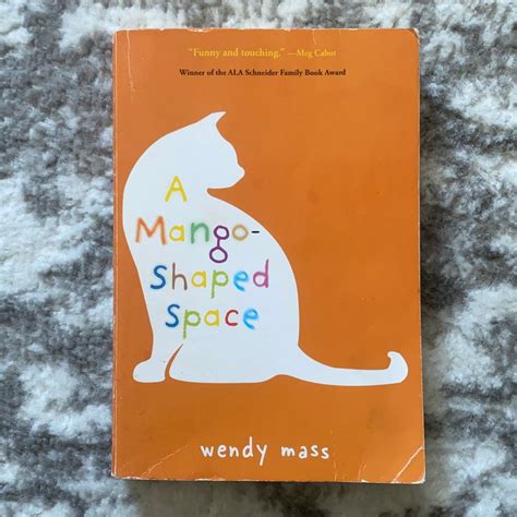 read book mango shaped space by wendy PDF