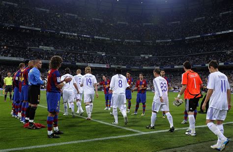 real madrid barcelona guard of honour