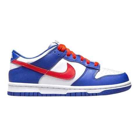 red and blue dunks