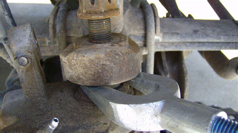 repair u joint and ball joint on 1994 ford ranger 4x4 Doc