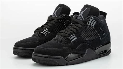 retro 4 black cat