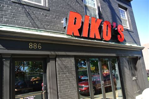 riko's pizza hope street