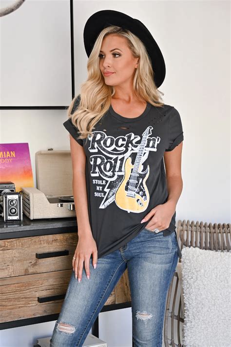 rock n roll outfits for ladies