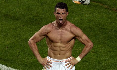 ronaldo no shirt