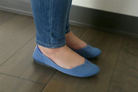 rothys wide feet