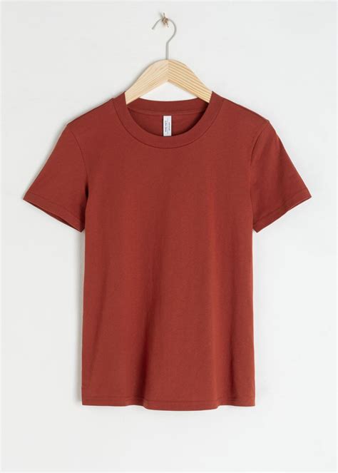 rust color t shirt