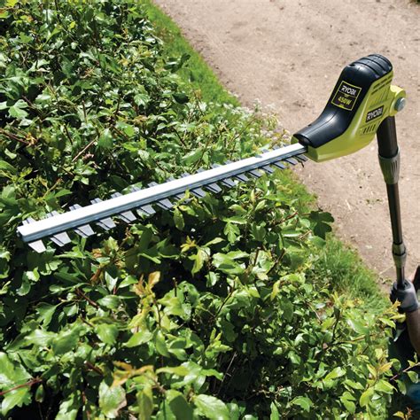 ryobi battery powered hedge trimmers