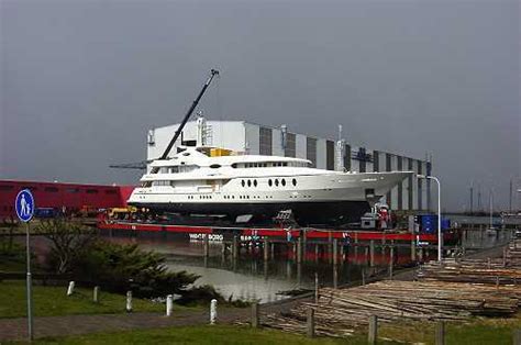 salvage tug engine room arrangement amels bv scheepswerf en machinefabriek makkum holland Kindle Editon