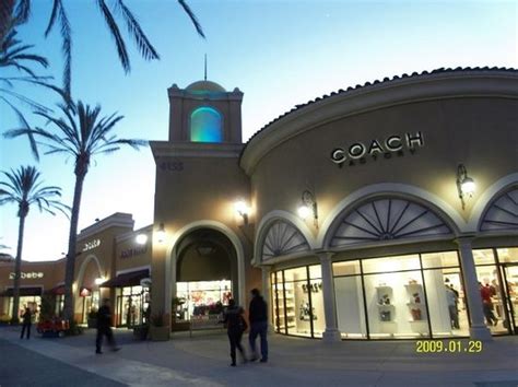 san ysidro outlet san diego