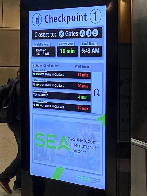 seatac security wait times