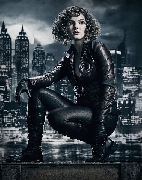 selina kyle outfit