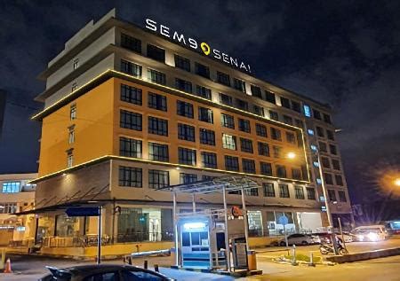 senai airport hotel