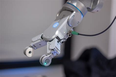 sensor based intelligent robots sensor based intelligent robots Doc