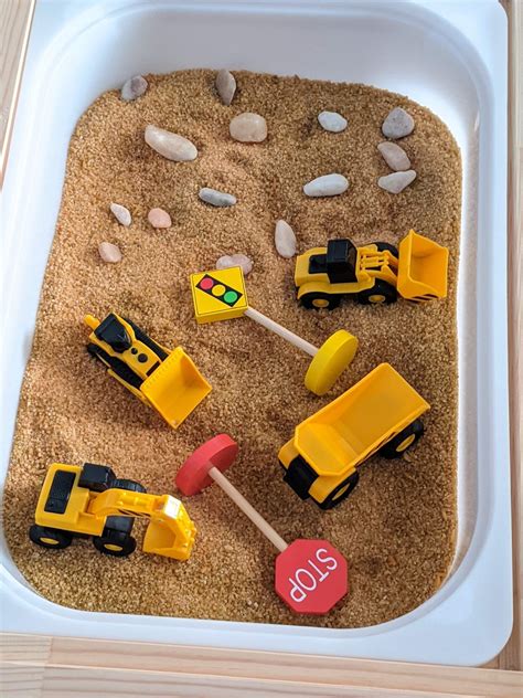 sensory bin ideas