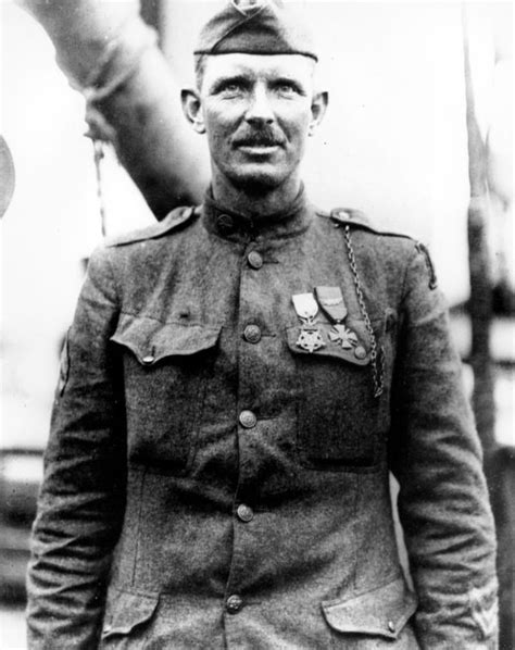 sergeant alvin c york the making of a hero and legend Kindle Editon