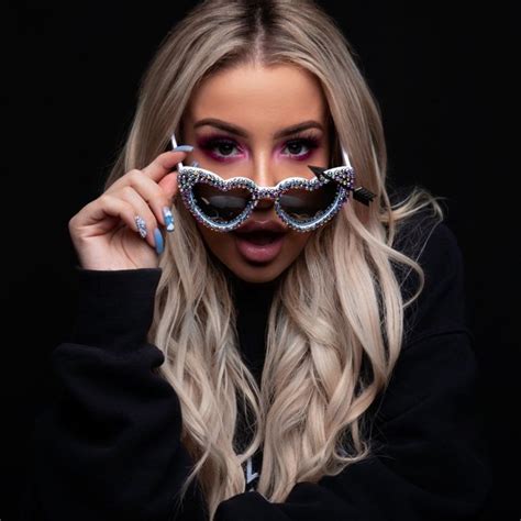 sexy tana mongeau