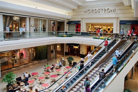 shoe stores cherry creek mall denver