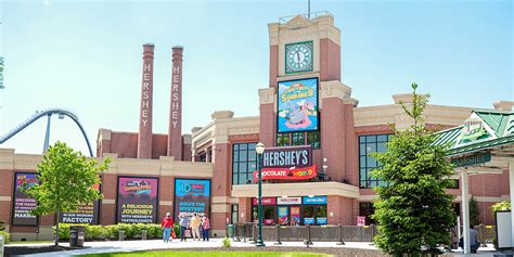 shopping in hershey pa