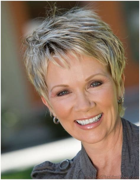 short hairstyles for thin hair over 50