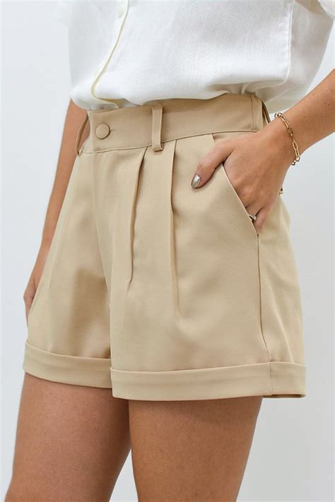 shorts de alfaiataria feminino