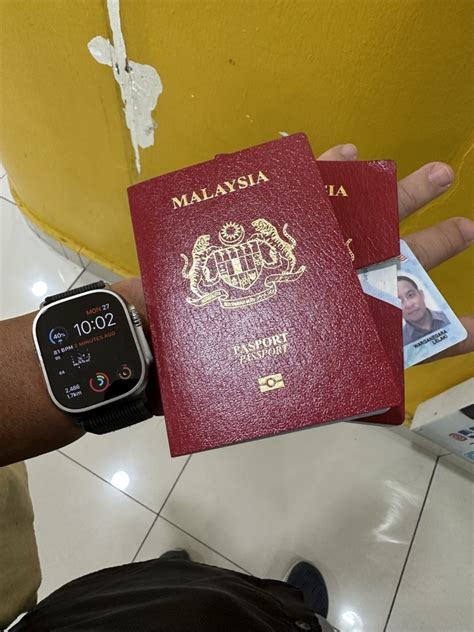 singapore pr update passport