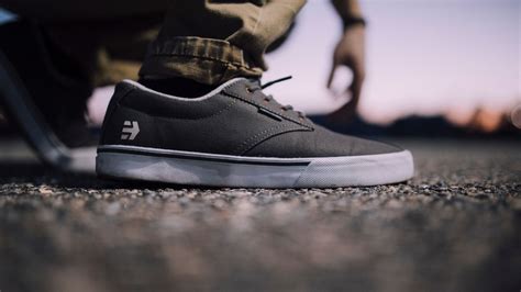 skateboard shoes brands