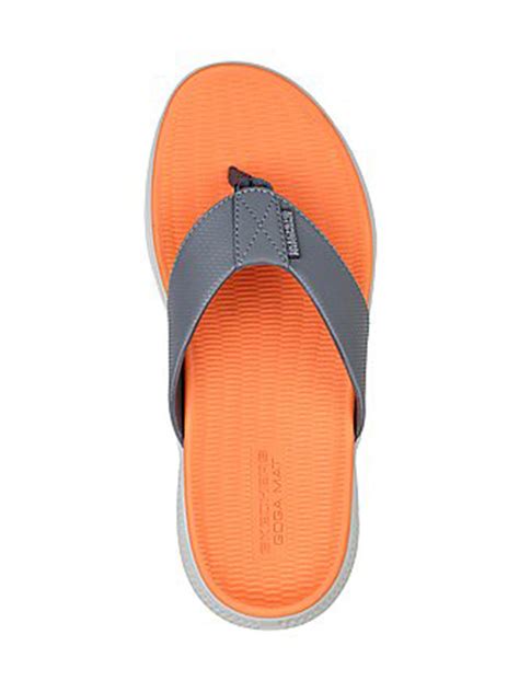 skechers chappal