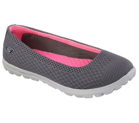 sketchers flats