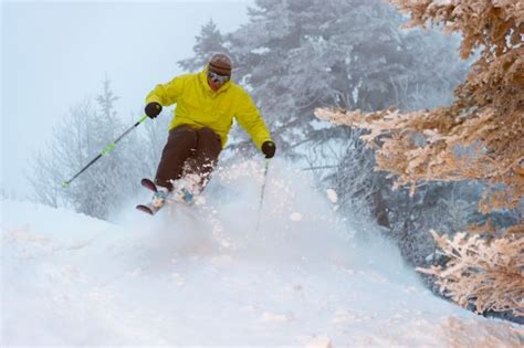 skiing near burlington vt