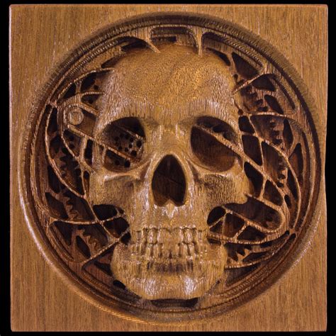 skull wood carving