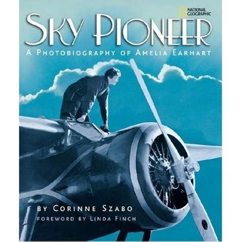 sky pioneer a photobiography of amelia earhart Kindle Editon