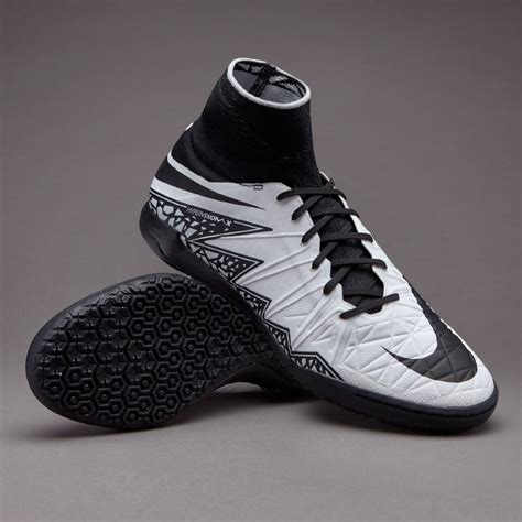 soccer cleats indoor