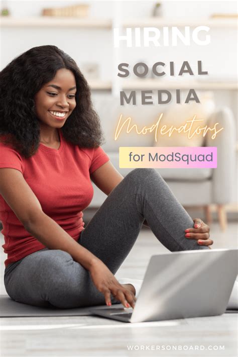 social media moderator jobs