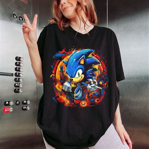 sonic the hedgehog t shirt