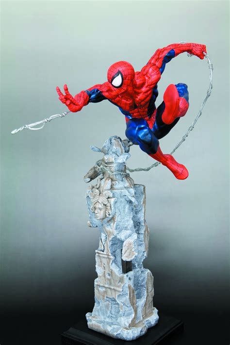 spider-man statue