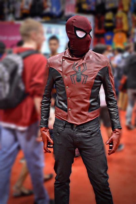 spiderman cosplay hombre