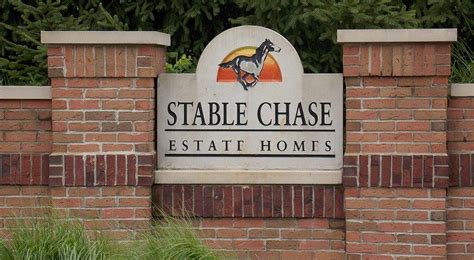 stable chase estates