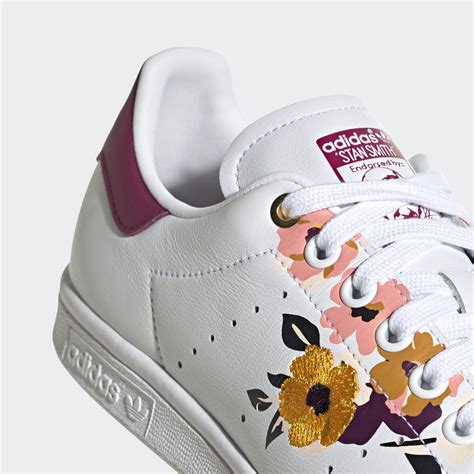 stan smith sneakers