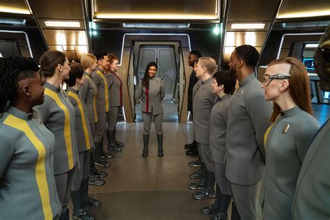 star trek discovery uniform