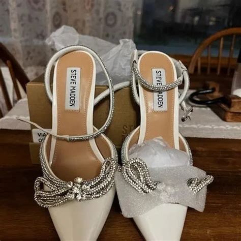 steve madden bridal sneakers