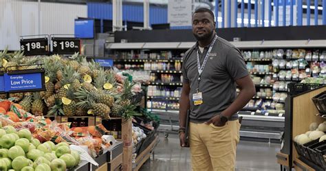 store manager salary marshalls