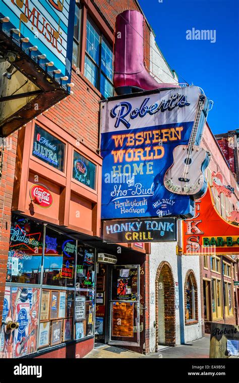 stores on broadway nashville