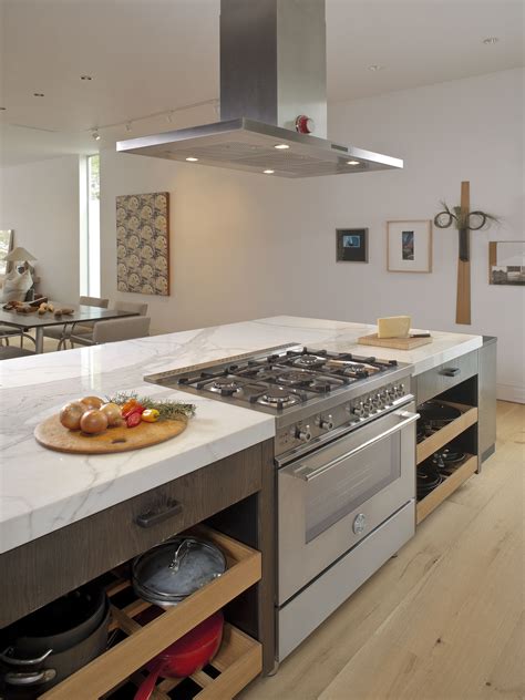 stove in the island kitchen