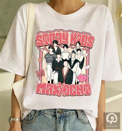 stray kids t shirt